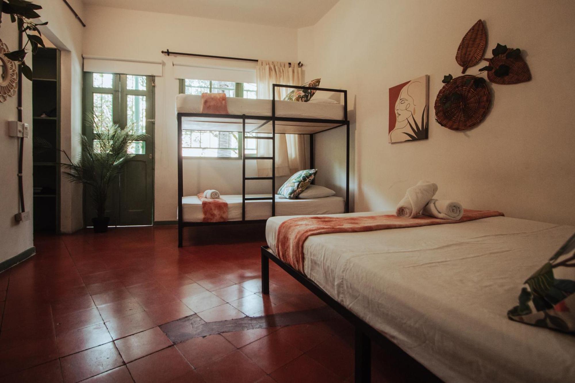 Centro Hostel 메딜린 외부 사진