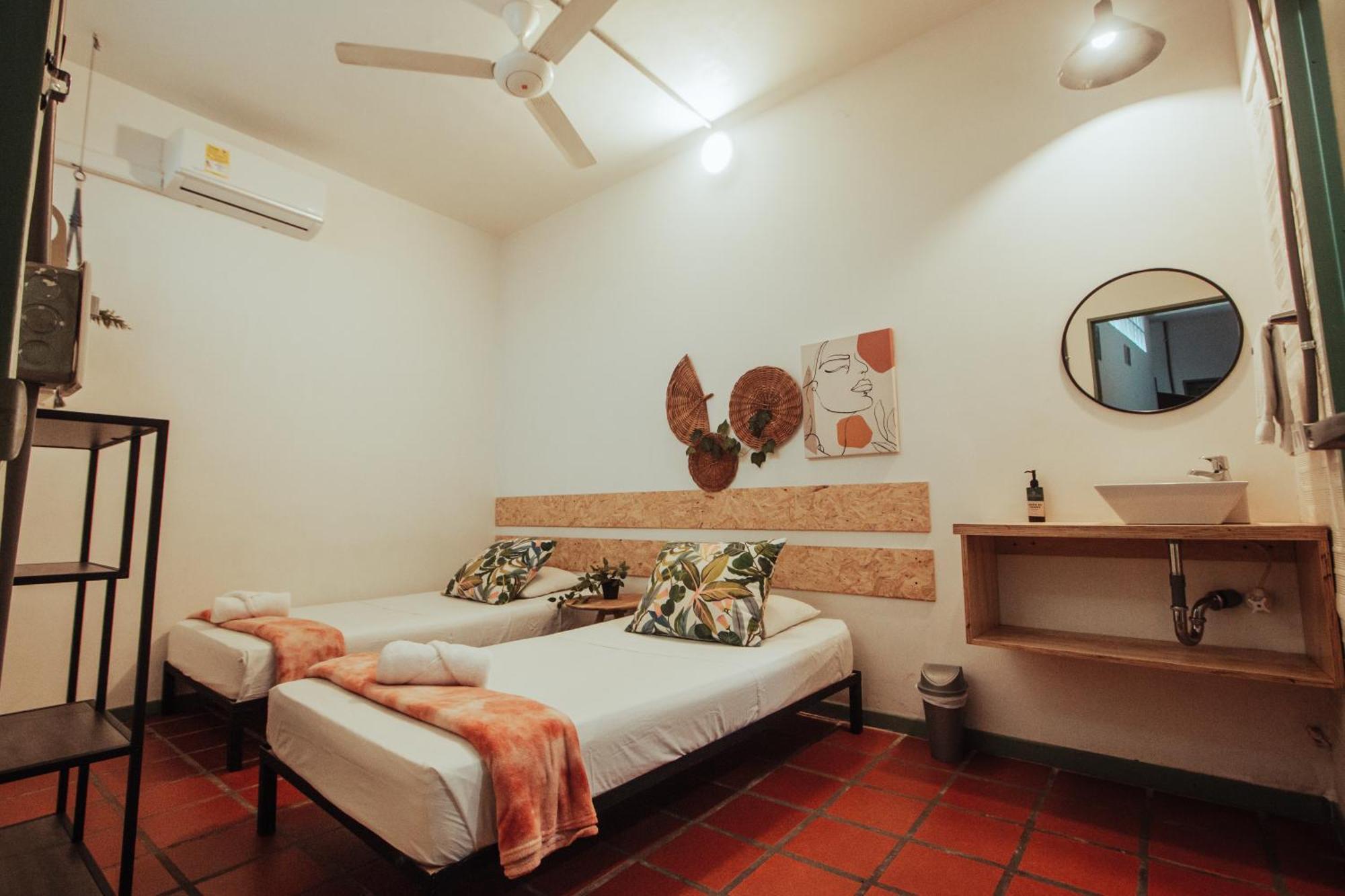 Centro Hostel 메딜린 외부 사진