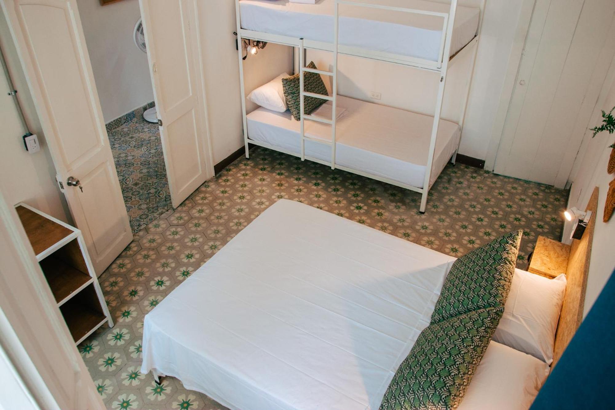 Centro Hostel 메딜린 외부 사진
